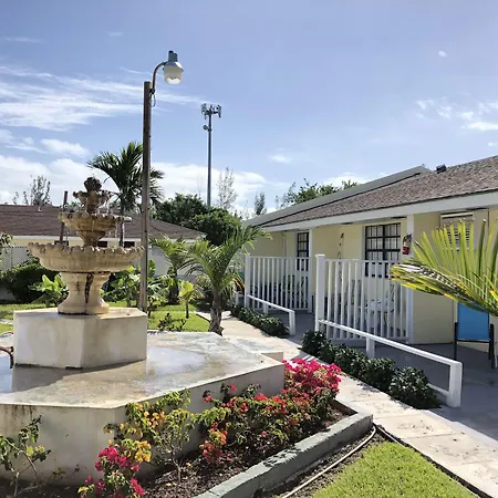 Colony Club Inn & Suites-2